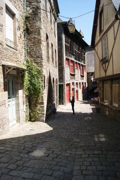 Appartement Au Fil De L'Eau - Le Bord de Rance à Dinan Extérieur photo